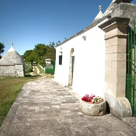 Holiday home Trulli Sul Vignale In Masseria Santalachicca