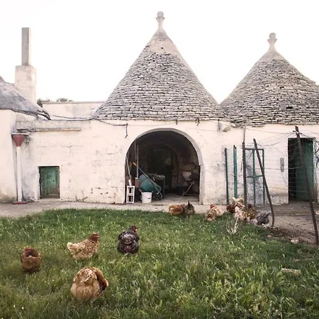 Trulli Sul Vignale In Masseria Santalachicca Holiday home Martina Franca
